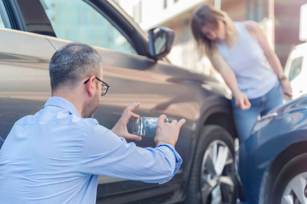 Professional Full Coverage Car Insurance technician working in Conway Springs, KS